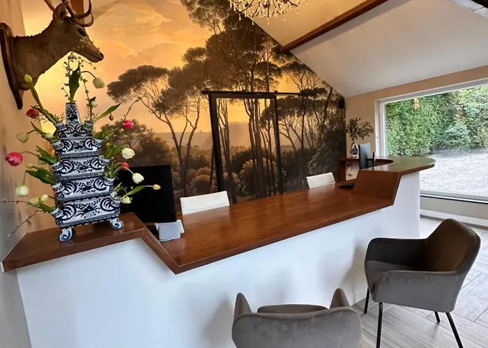 Wellness Tuin - Boudoir - Ultieme Partner Beleving - Indoor Jacuzzi En Openhaard En Prive Sauna - In Romantische Stijl - Gratis Fles Prosecco & Leuke Partner Connect Box ! Domek letniskowy Horst