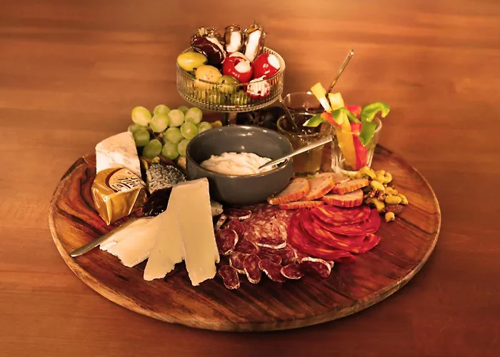 Domek letniskowy Wellness Tuin - Boudoir - Ultieme Partner Beleving - Indoor Jacuzzi En Openhaard En Prive Sauna - In Romantische Stijl - Gratis Fles Prosecco & Leuke Partner Connect Box ! *